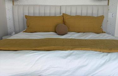 Aerhaus - Mid-Century Oasis - Foto 34