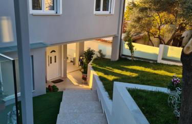 Loridis View Apartments - Photo 59