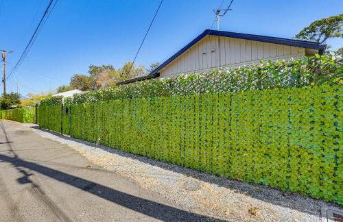 Walkable and Bright Bungalow in Dtwn Redding! - Foto 26