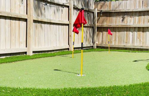 RARE FIND! Private Pool Hot Tub Spa Game Room Pool Heat Available Spring Special! - Foto 50