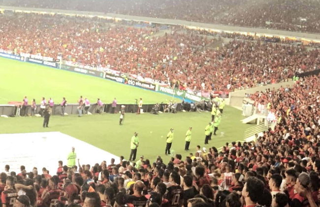 Partido de fútbol en Río de Janeiro con guía local - Foto 6