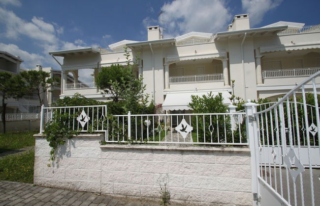 El Dorado Villas - Photo 80