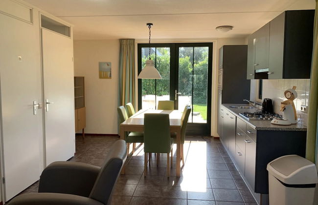 Nice Holiday Home With Dishwasher, in Schoorl - Photo 10