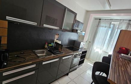 Central Charm - Bedroom & Kitchen Apartment near the Main Station Hauptbahnhof - Foto 7