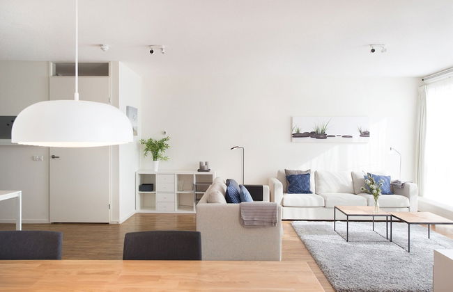 Two Room Apartment Overlooking the Harbor - Foto 38