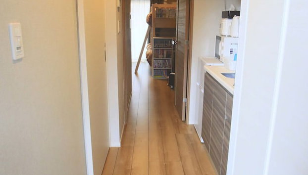 2500 Comics Room - Foto 2, Entrada interior