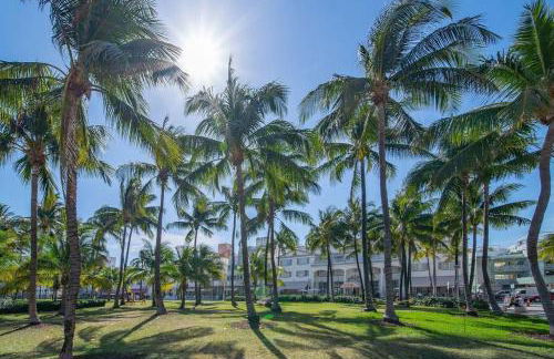 Escape 2 Beach, Ocean Dr Deco Apt with 2 Queen beds - Foto 16