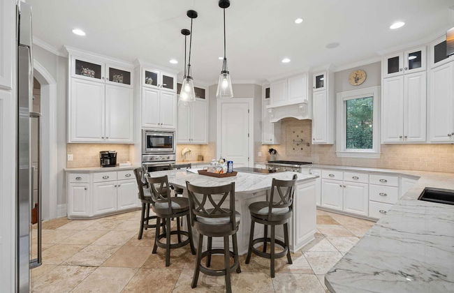 Livin' Large Lake Norman Estate w/ Pool, Dock, Game Room & Scenic Views - Photo 15