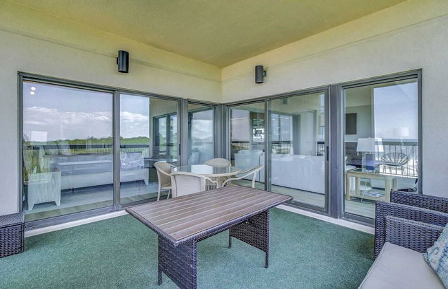 1408 Ocean Club by Avantstay Oceanfront Home w/ Amazing Views! - Photo 5