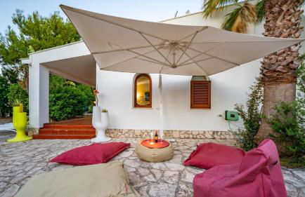 Villa Giglio with Garden and Mini Pool by Rentbeat - Foto 9