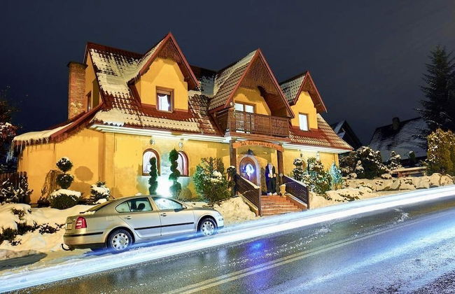 Straszny Dwor - Photo 1