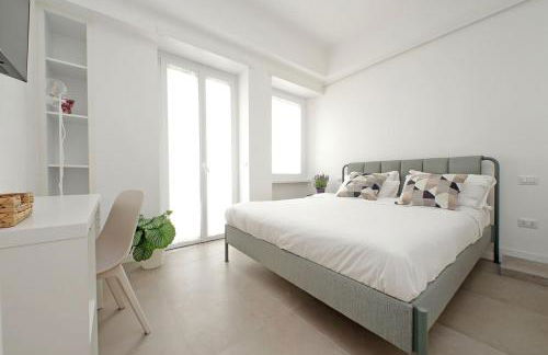 Brand New Modern Apt 2 Stops to Colosseum - Photo 27