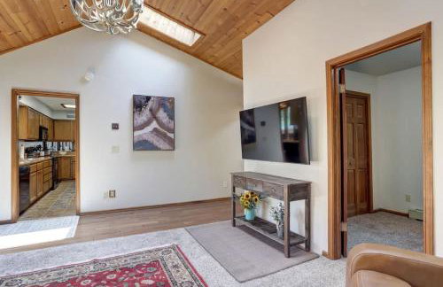 Rock Lodge Complete with Covered Parking - Foto 5