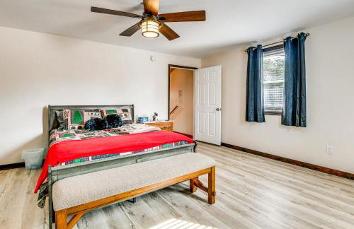 Riverfront Peru Cabin about 2 Mi to Lake Champlain! - Foto 16