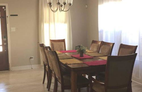 6 BRs Spacious Charming House, Great Neighborhood - Foto 19