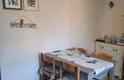 San Terenzo Poets of the sea with parking and balcony - Photo 13