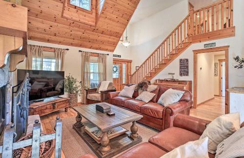 Spacious Lake Arrowhead Home with Putting Green - Foto 2