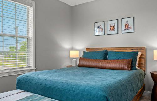 Spacious Home 4BR Fire Pit, Patio Hot Tub - Foto 44