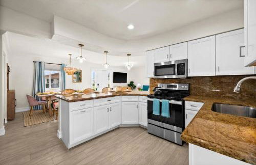 Casa Azul - Waterfront, Hot Tub, Sauna, Heated Pool, Mini Golf, Arcade - Foto 18