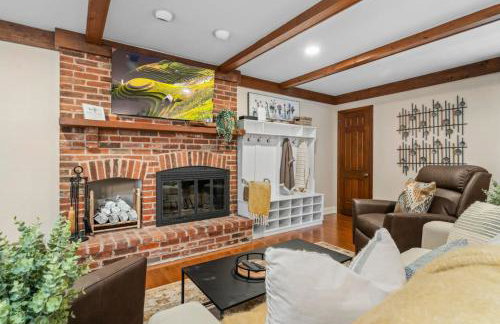 Pine Cove Retreat - 4BR - Pool - Foto 22