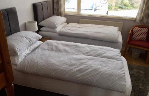 The Annexe Room Hea Close - Photo 11