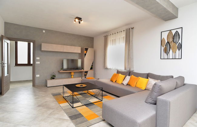 House 1384 - Photo 58