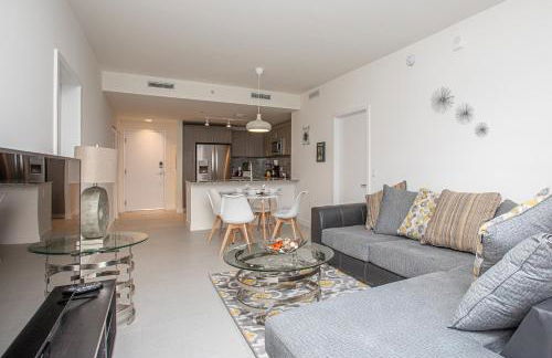 Luxury 1BD/1BT Apartment in Downtown Doral - Foto 3