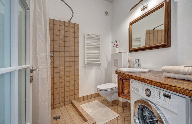 Old Town Saviciaus street Apartment - Photo 10