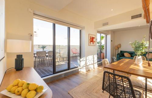 Duplex con Terraza Privada y vistas a la Catedral - Photo 6