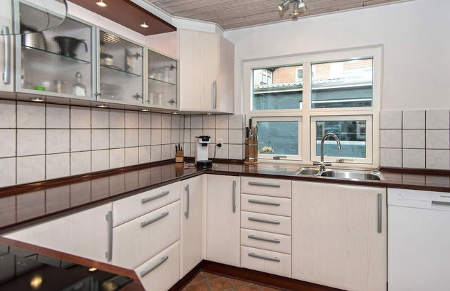 4 Person Holiday Home in Grenaa - Photo 15