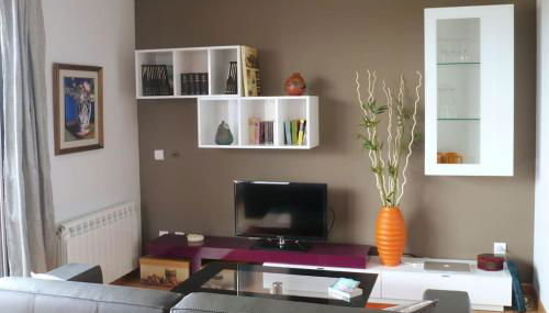 Atico, Piscina, AC, WI-FI y Parking Gratis, Gran Terraza, VUT 47-79 - Foto 1