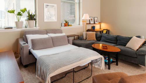 Downtown Luxe 2BR Loft Apt - Sleeps 6-7 - Walkable - Foto 5