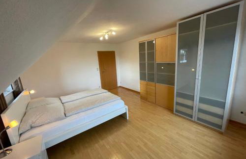 Großzügige Ferienwohnung für bis zu 4 Personen mit Balkon - Photo 5