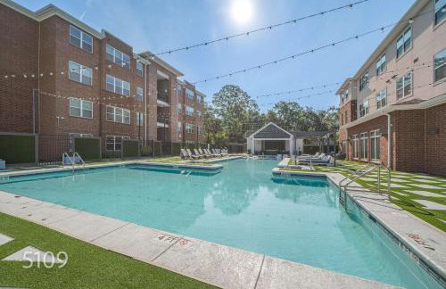 5th Quarter at Watercress- 0 9 Miles to UA- 2 BR 2 BA- Riverfront - Foto 42