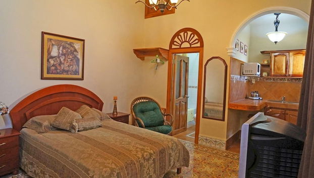 Marquez De Liz 1: Colonial Suite, Balcony, Havana - Foto 3, Habitación