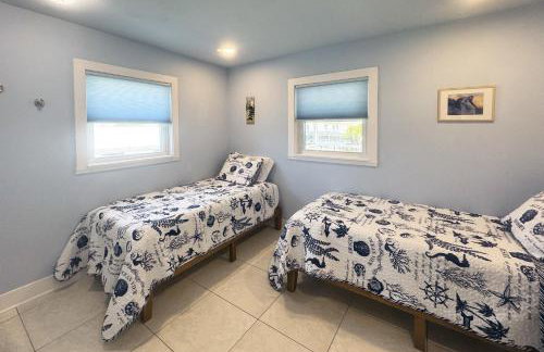 Boat Dock and Patio Canal-Front St James City Home! - Foto 4