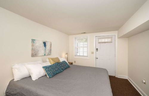 Cityscape Escape - Local Eateries - Foto 51