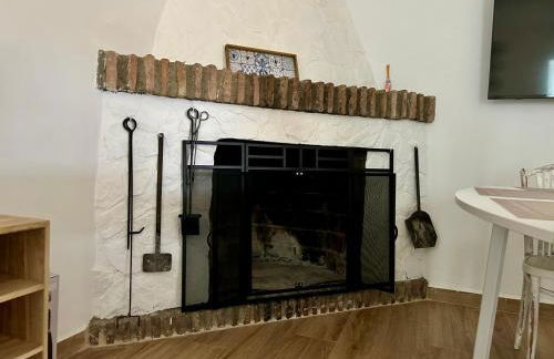 Casa Caraza. Un olivar con vistas al castillo de Juego de Tronos - Foto 51