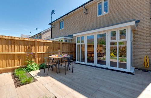 Stylish luxury on edge of Cambridge Free Parking Pass the Keys - Foto 32