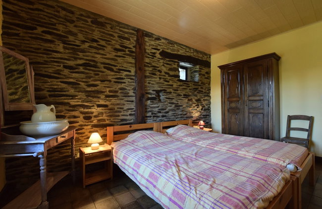 Authentic Holiday Home in Gouvy near Forest - Photo 33