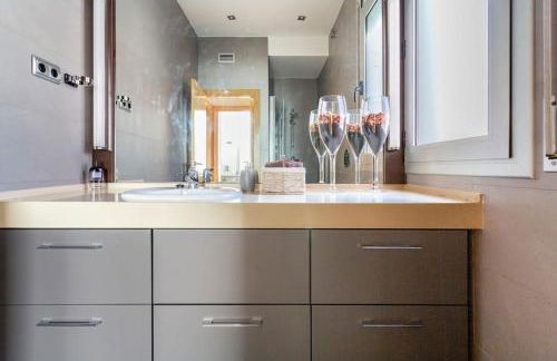 Exclusiva Villa de Lujo con piscina - Foto 48