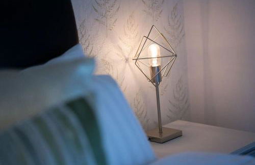 Red Pump Cottage - 3 bedroom, sleeps 6, private garden - Foto 35