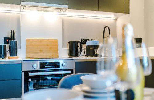 Leeds City Skyline Views - 2 Bed Flat - Foto 27