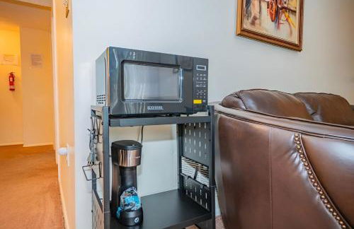 1Bedroom Newly Renovated Basement Suite with Parking - Foto 7