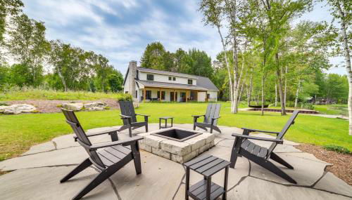 Fire Pit and Lake Views Cozy Crooked River Retreat! - Foto 1