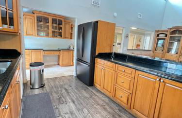 Resort Like house, 4 bedrooms, 3 bathrooms - Photo 20