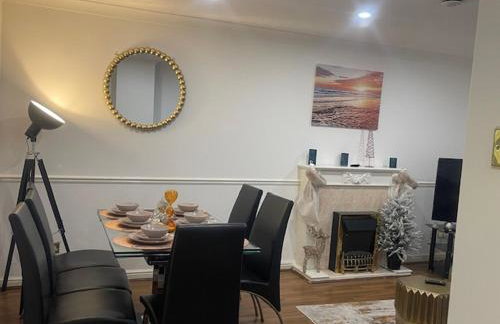 Kensington Olympia 2 bed Cosy Apartment - Foto 26