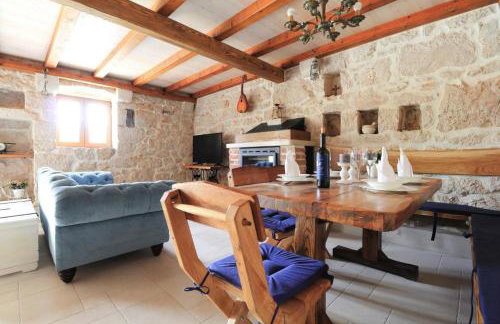 Stone House in Makarska with Pool & Mountain View - Foto 3