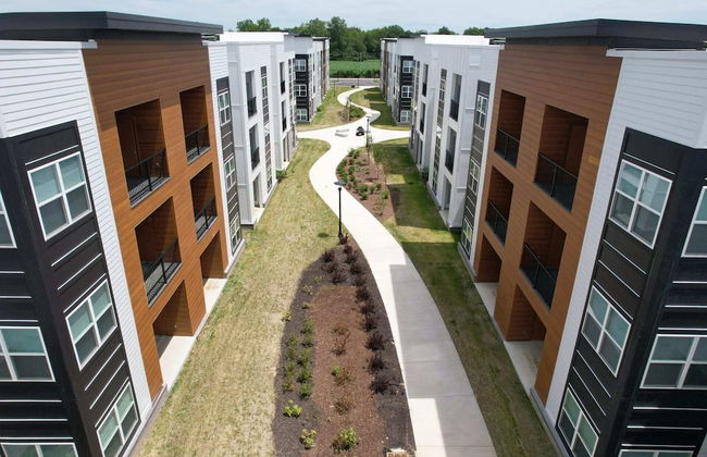 The Landing Apartments Indianapolis - Foto 1