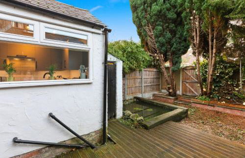 Luxurious 3 bed 1 Bath Stay Ideal for Families and Contractors - Photo 16